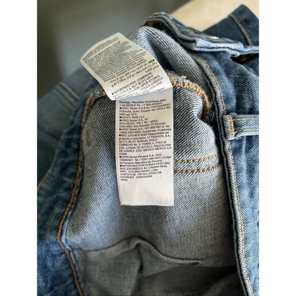 Old Navy Women's Size 6 High Rise Ankle Length Patchwork Jeans Blue - Picture 5 of 6